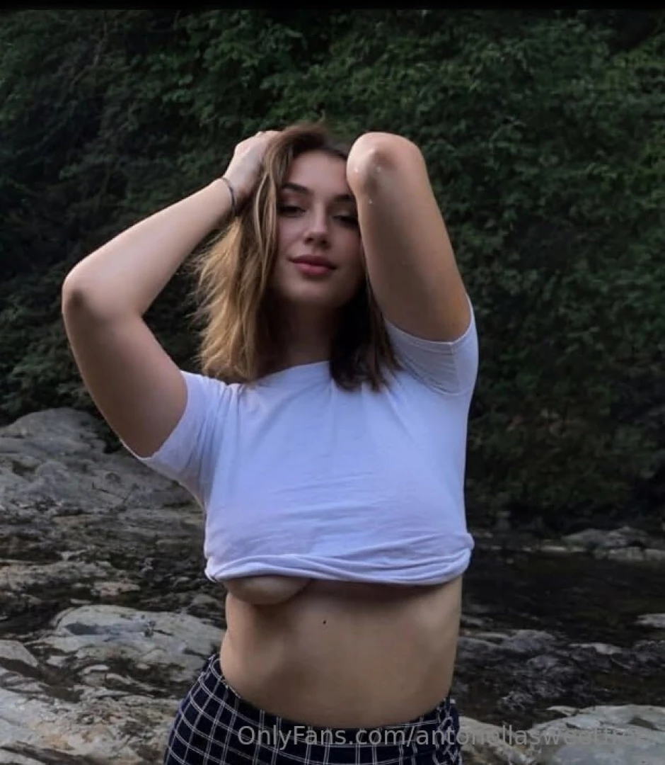 Cute kitty dianna_dolly loves cocks of all sizes when she gets horny part 52 