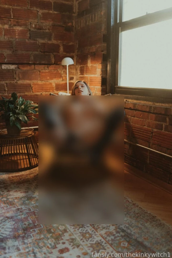 Can i be yours pussy tats cum thekinkywitch 