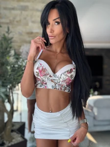 Who would like to cum on my face qui aimerais me gicler sur la gueule part 3