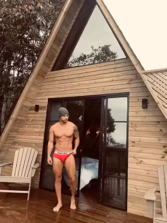 Me quedaron gustando estos briefs rojos 