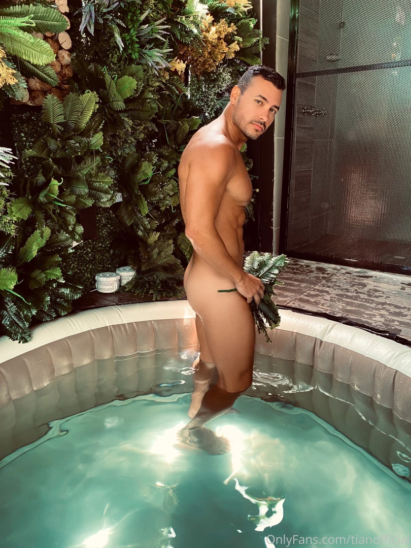 Ya casi es halloween me disfrazo de ad n 