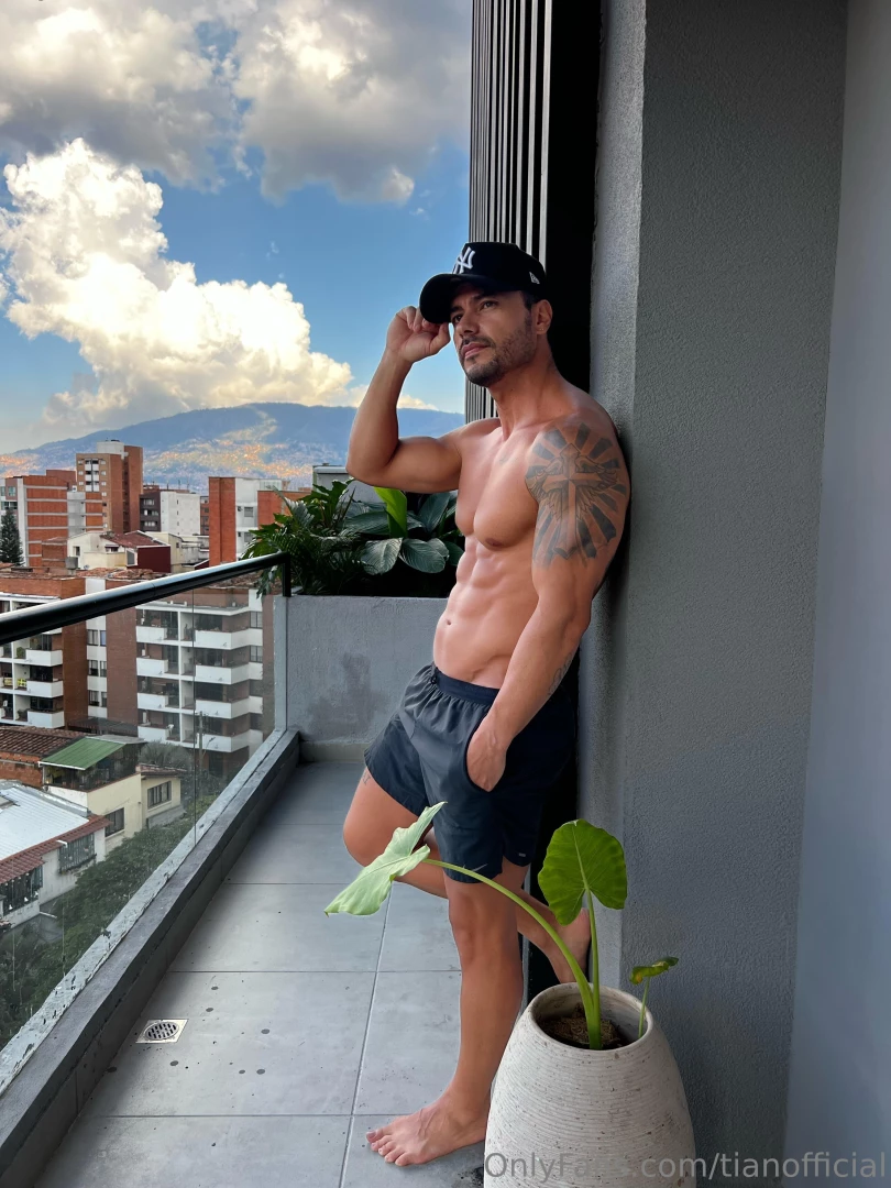 El d a esta muy caliente 