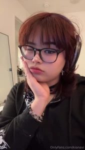 Happpy valentines day also i got new hair i wasn t able to answer your part 5