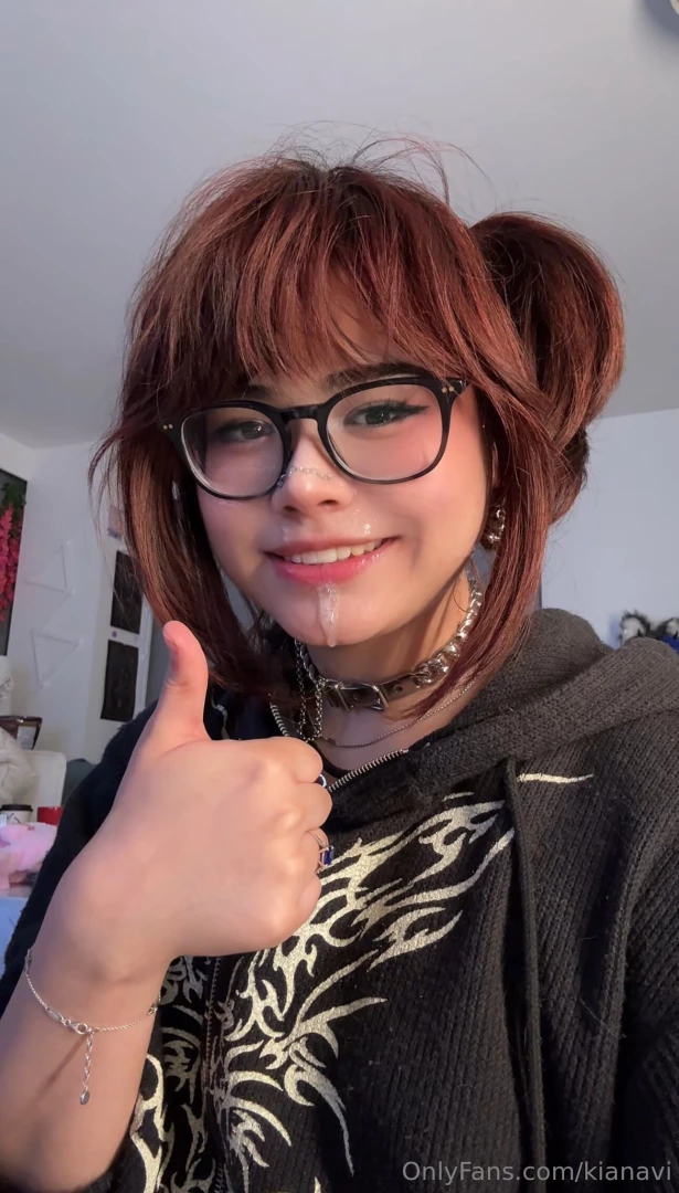 Do i look cute with cum on my face 