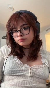 Good morning beautiful how do i look if you answer right i ll let you part 2