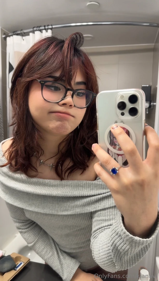 Hiyaaaa finally getting home now i can t wait to take more vids for part 8 