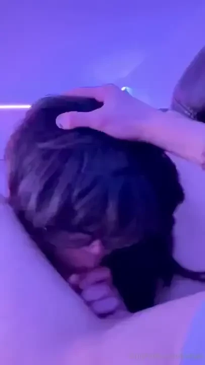 Soooo i had a tinder hookup last night and asked him to film it he 