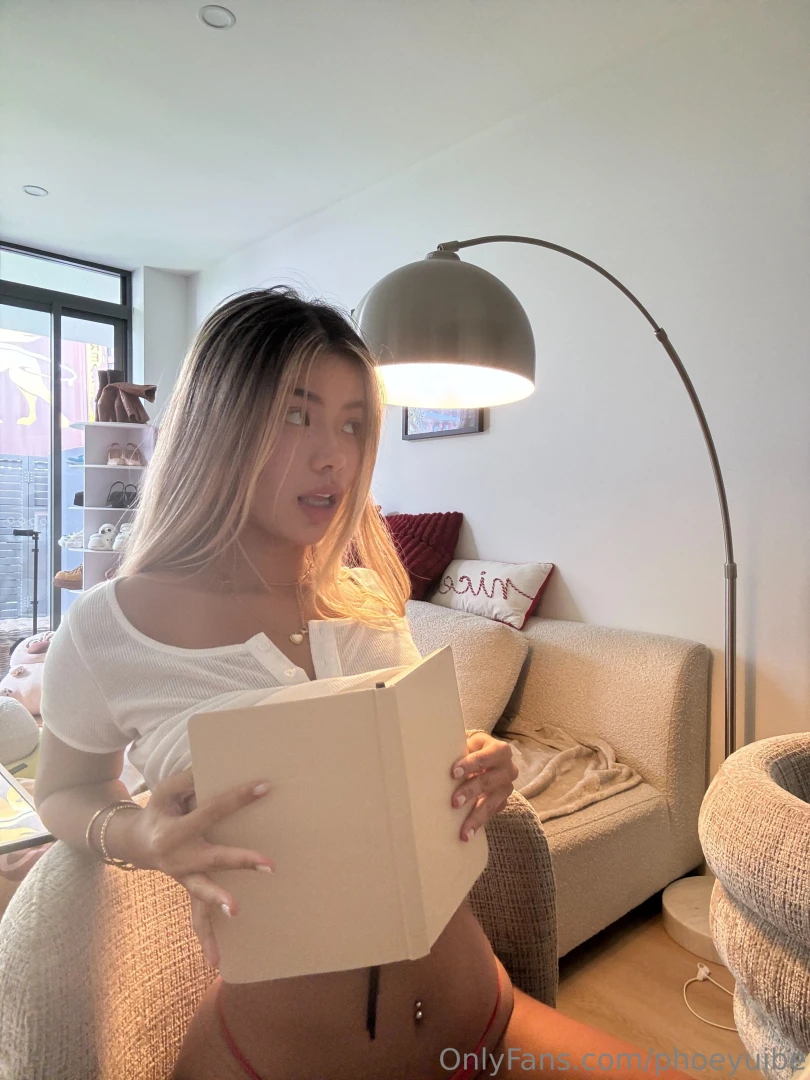 Guess what i m reading 