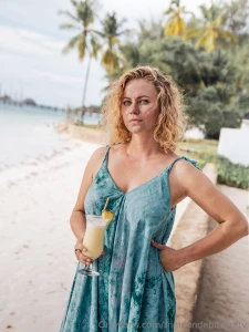 Taste the forbidden fruit follow for a vip orchard of temptation https