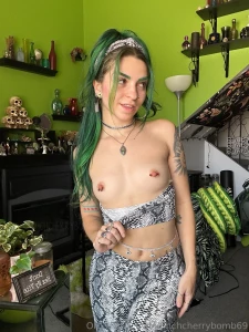 Kiss kiss my sweeties part 4