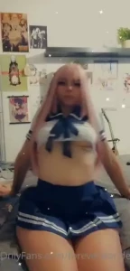 I love my new wig mwahahah zero two cosplays coming very soon