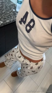 Happy holidays will u unwrap this if u received it as a gift