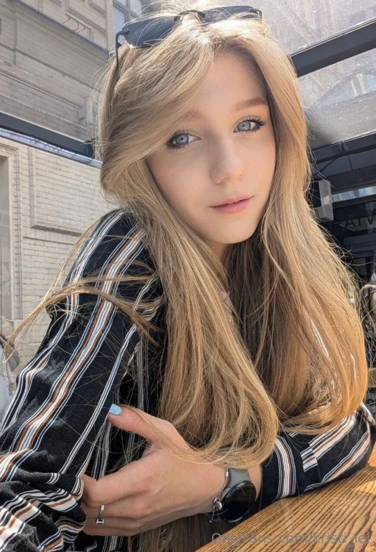 Stay close but not too close 