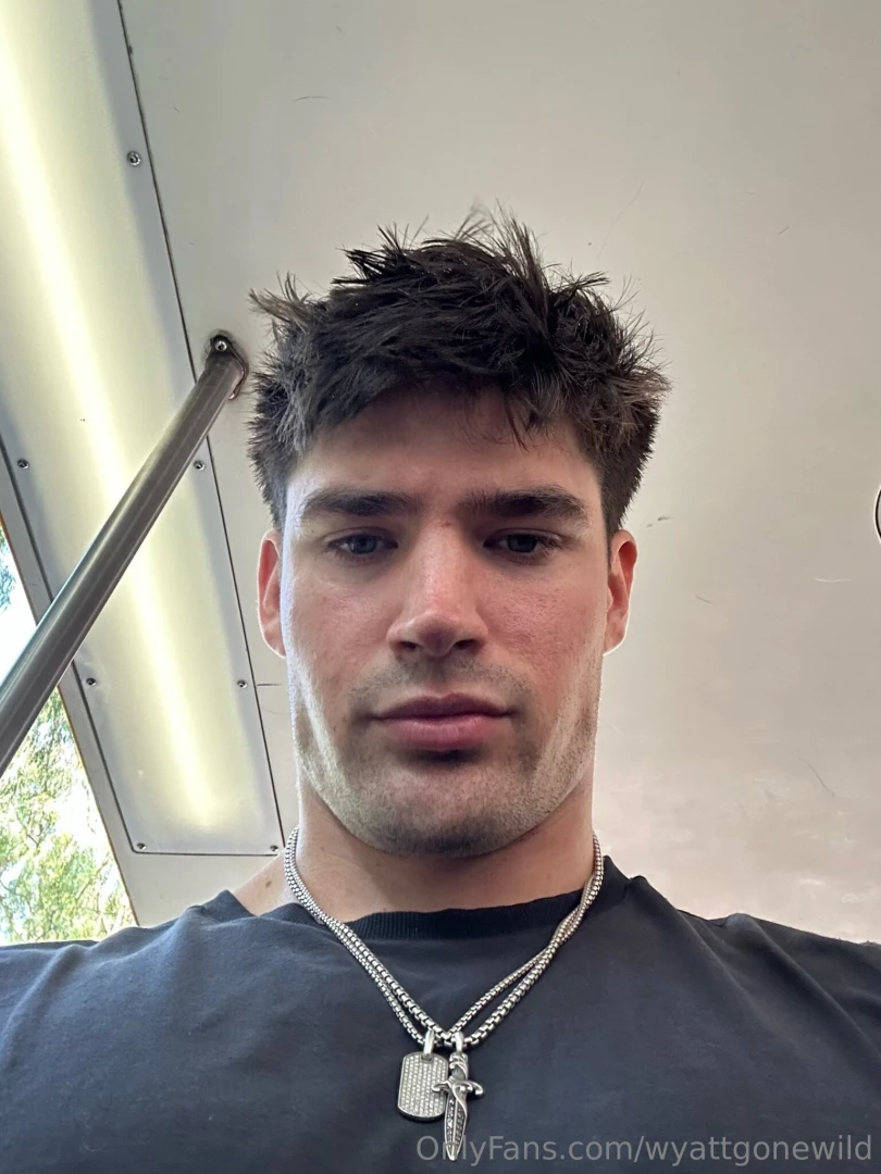 What are you doing down there you should be on my vip page 