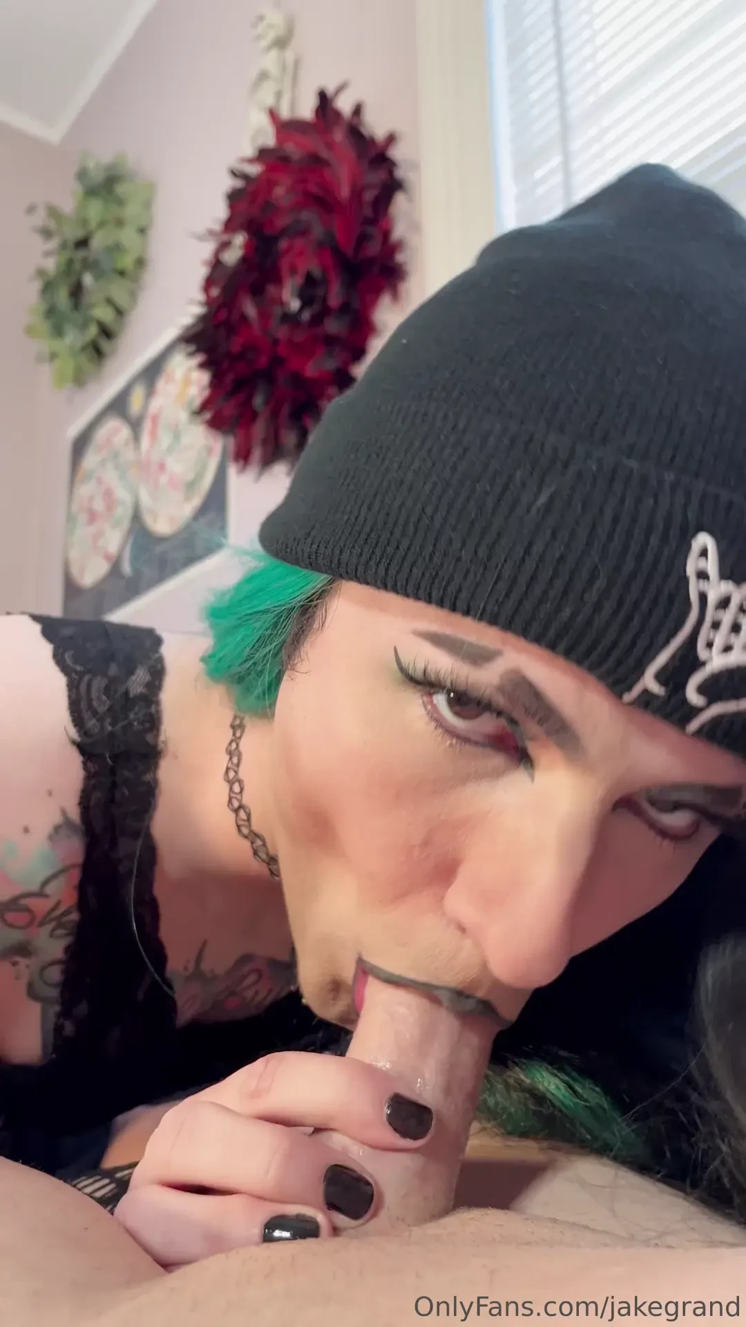 Very hot goth sissy sucking cock pov jade_madz 