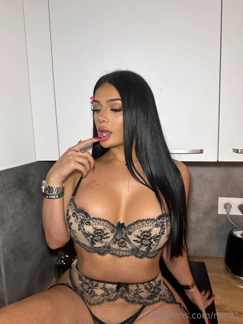 Je m ennuie grave viens me r conforter en priv 