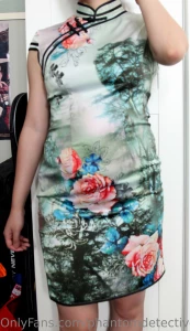 Outfit spring blooms this one still fits really well on me - i love my