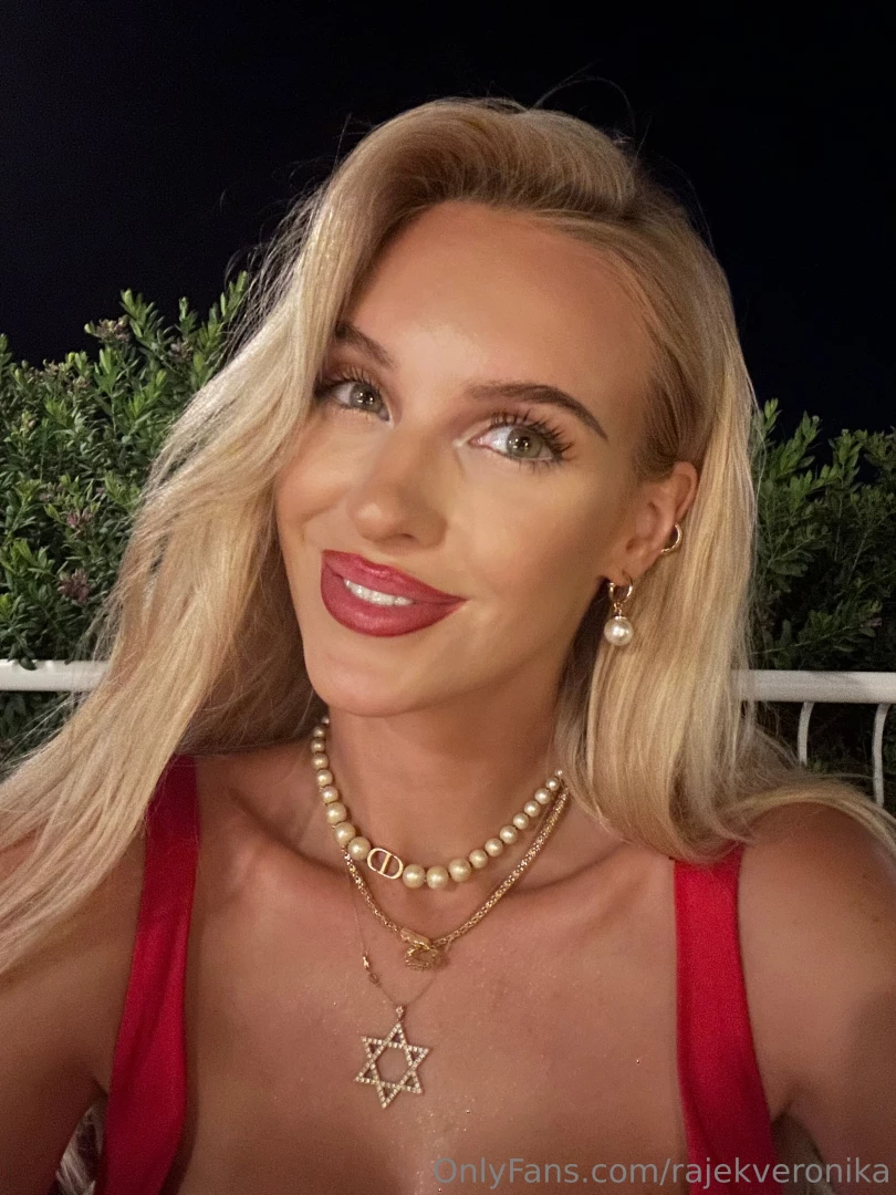 U have unique chance to invite me for date dinner will u do it if yes 