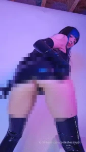 I heard you liked shiny latex have a look a this tonight s shiny