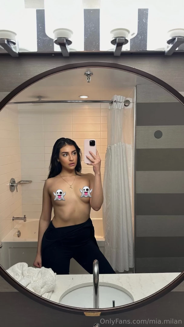 Guess my age correctly and get nudes 