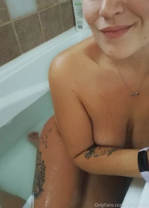 Imagine tes mains sur ma peau durant que les miennes s occupent de toi