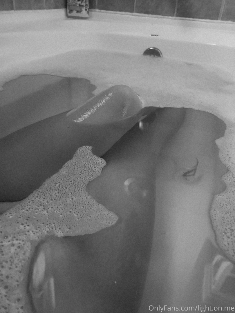 Ah ces fameuses bulles mal plac s viens souffler pour les tasser 