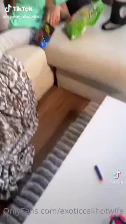 Dont be shy go again 