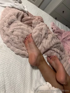 Naked in bed or not guess what part 1