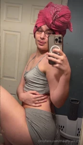 Fresh out of the shower and ready to get naughty