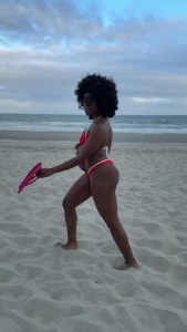 Big booty ebony girls are the best
