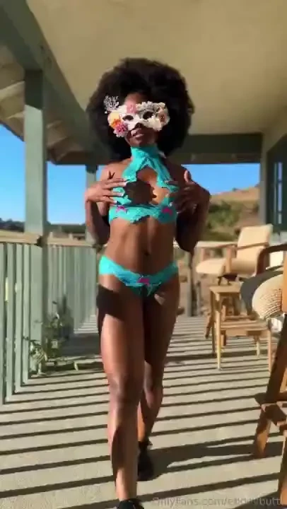 Once you get a petite black girl you re never going to want to go back 