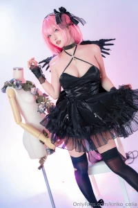 Dorothy nostalgia black ver 22p