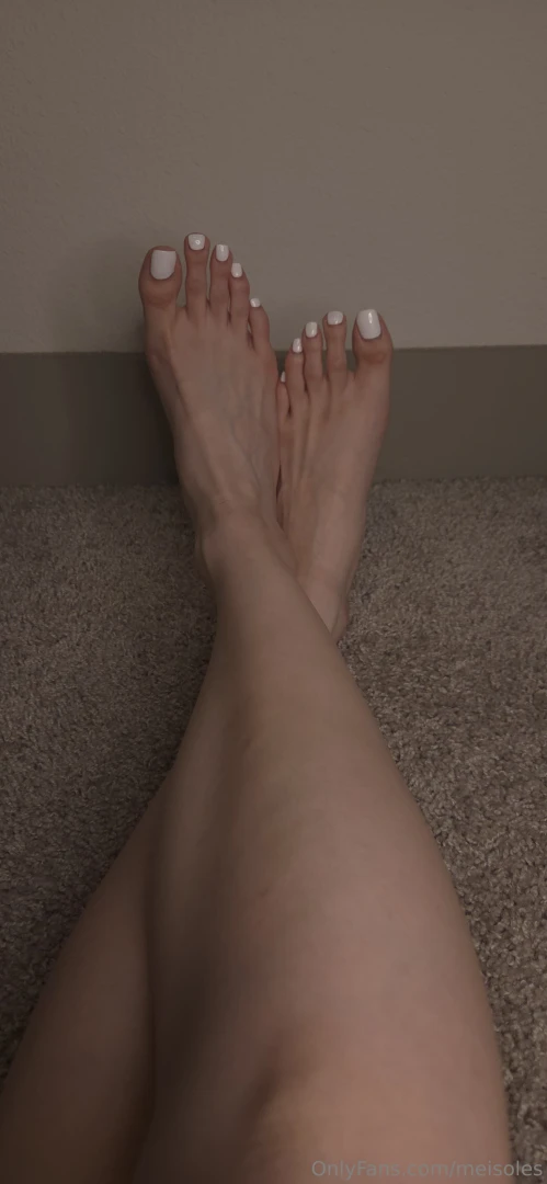 Long perfect toes for toesday 