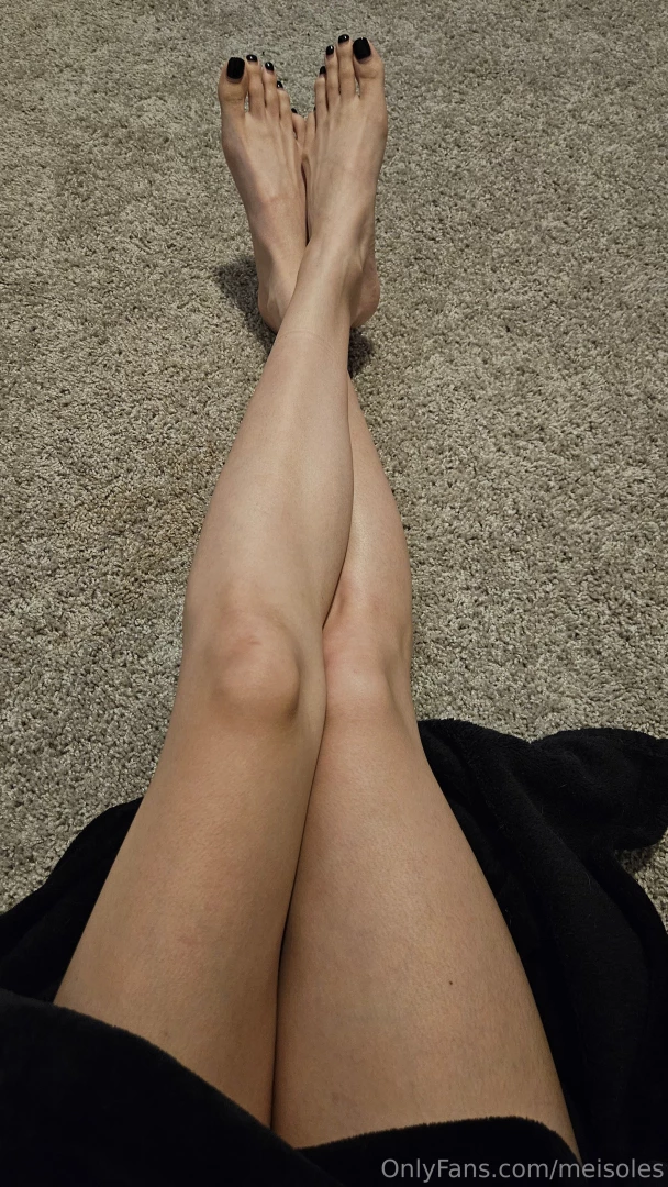 Happy toesday what s your favorite color on my toes 