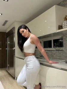 Going live again tonight on my other page kiraslaps don t miss it 10pm