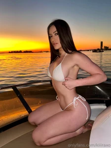 I m going live on this account monday 8pm est hope you make it lt 3