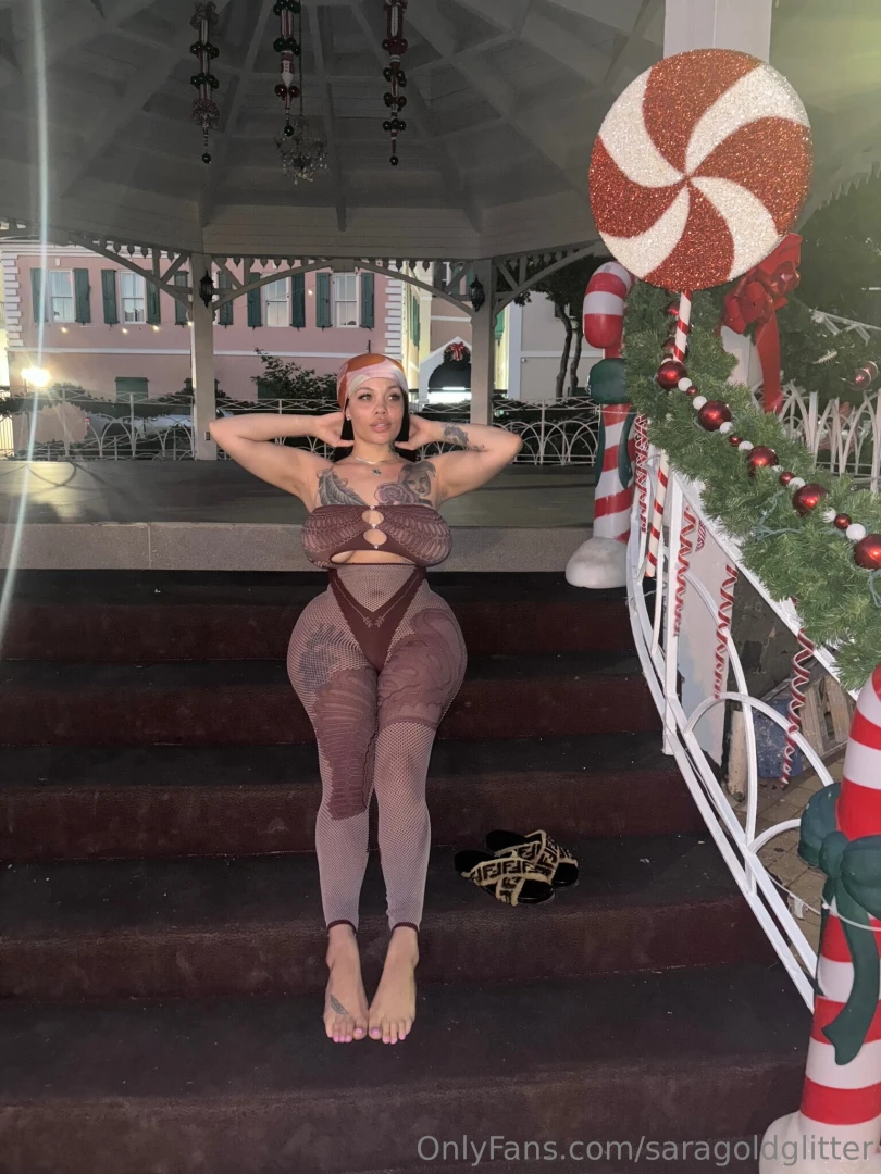 I stand out of a crowd 