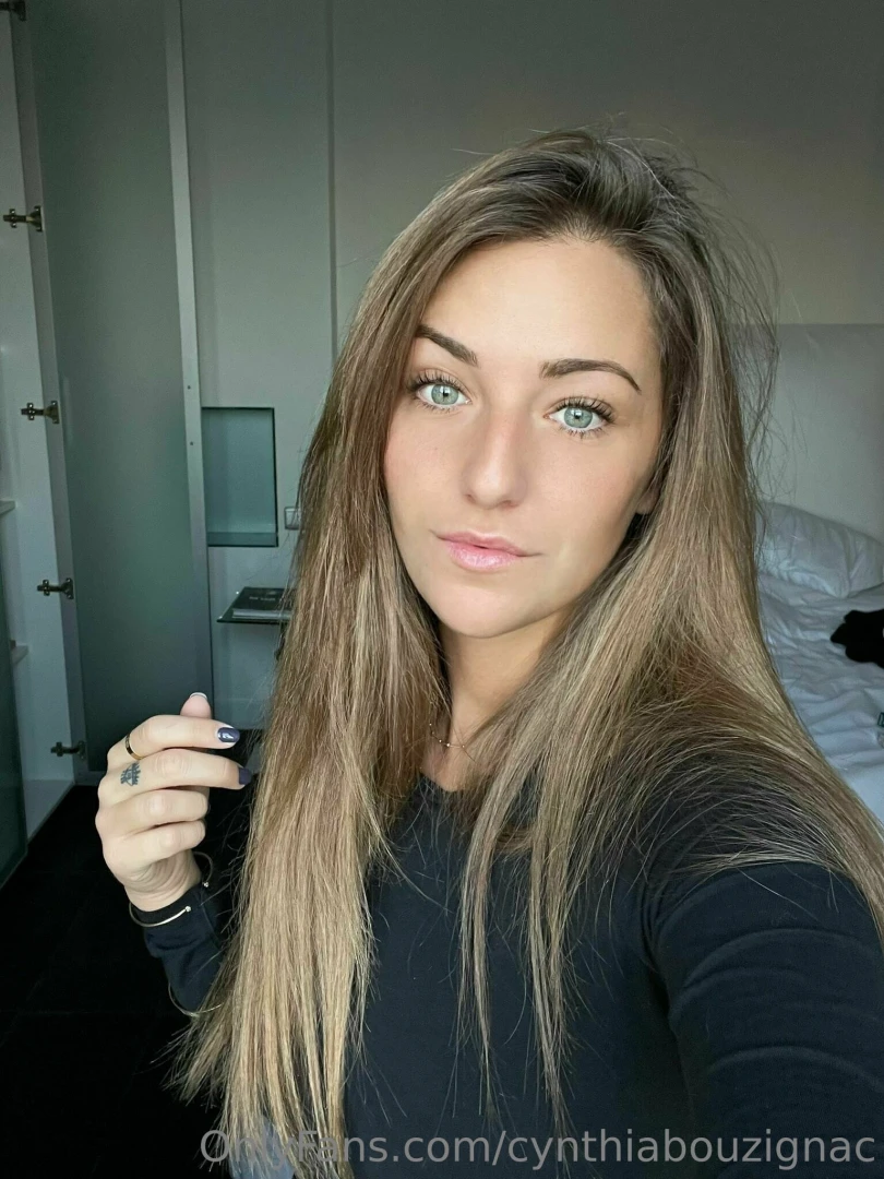 T imagines o j ai mis ma main juste apr s 