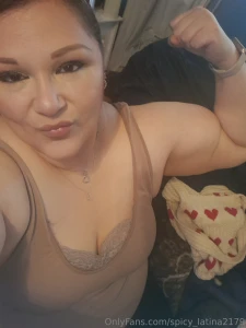 Showing you my muscles part 1