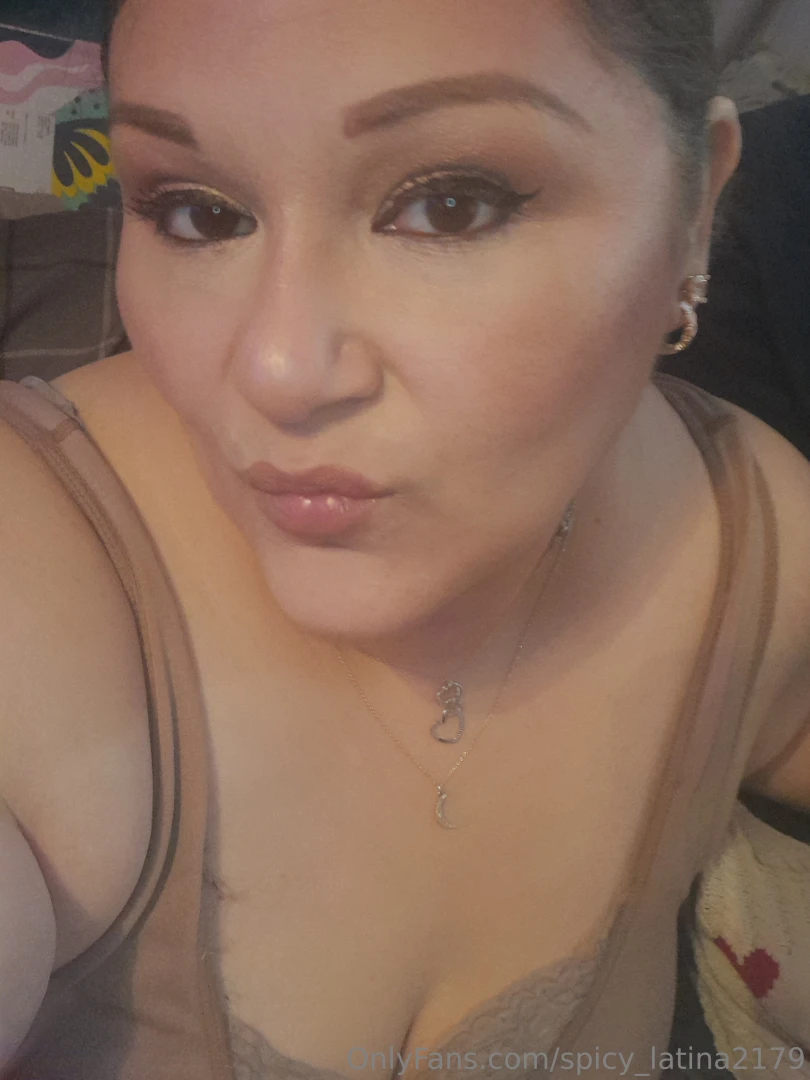 Showing you my muscles part 2 