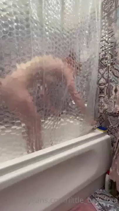 After a run where i got wet i deserve a warm shower and a quick wrap 