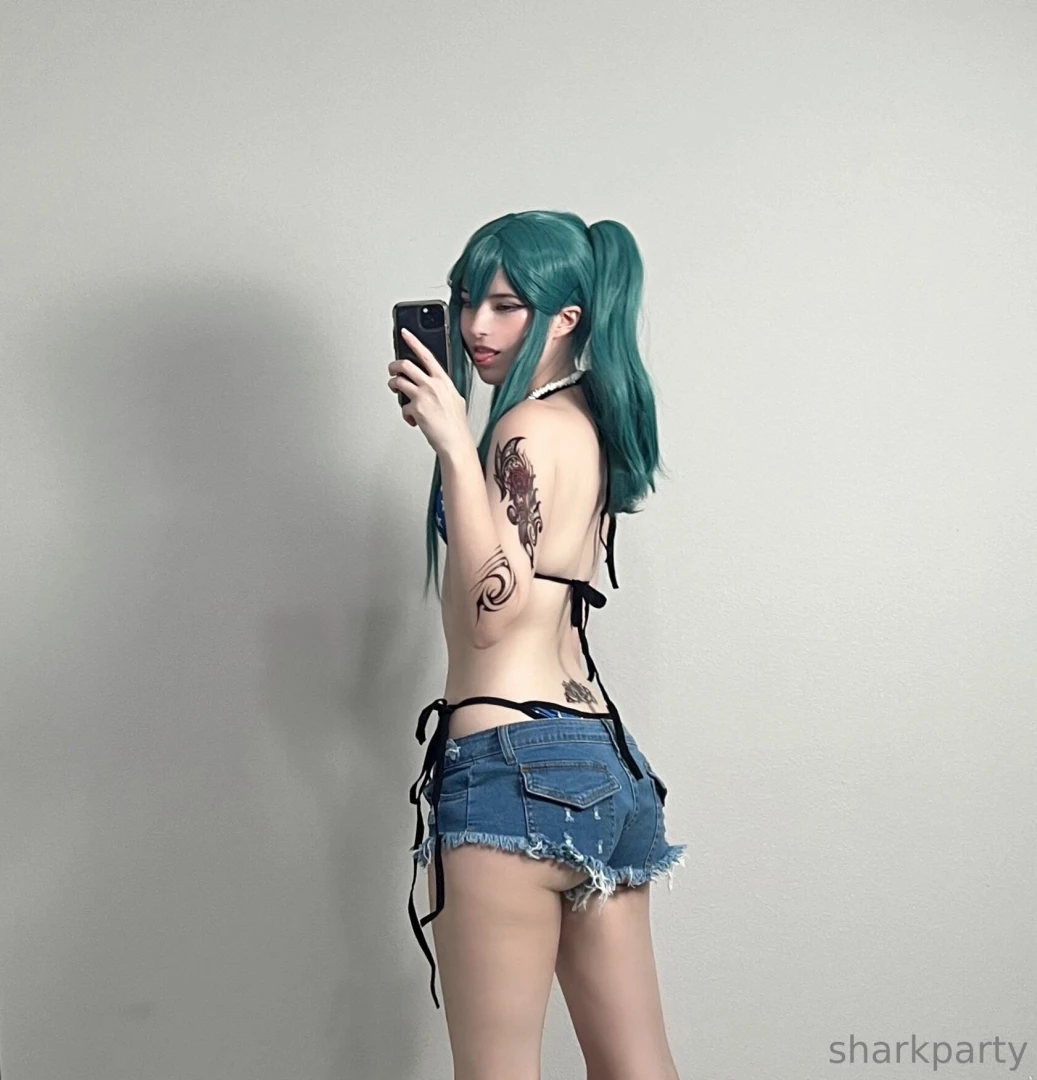 You ve earned a private audience with hatsune miku check your inbox 