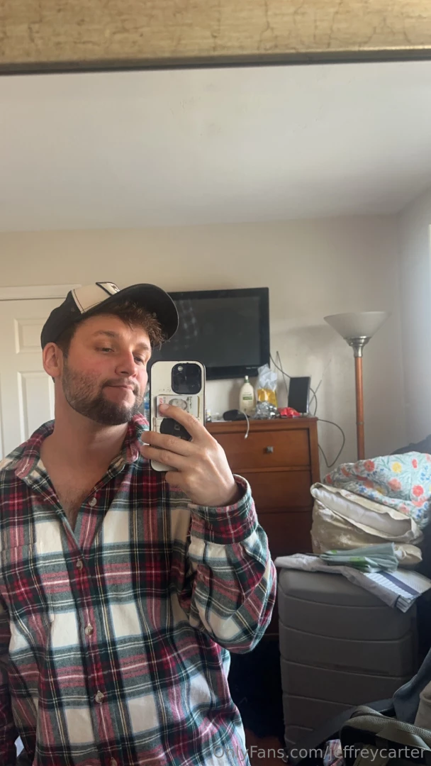 Love u now say it back 
