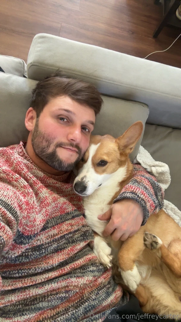 Cookie wanted to come on here and say hi 