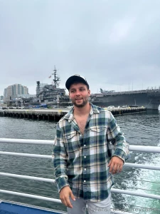 Wanna get lost at sea with me