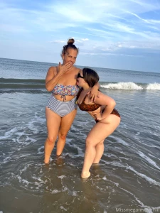 Beach day with the girls misschanel ambersnows itsjustchanel check part 1