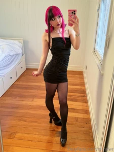It s my bday 3 here r my wishlists if you d like to get me something part 1