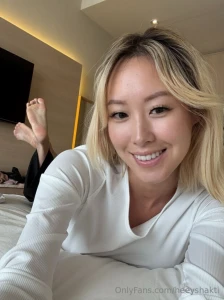 Bella is a vet tech by day and a playful spirit by night she loves part 5