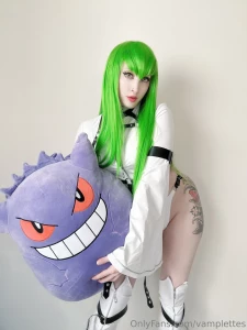 Subs are only 3 65 for a whole month on my vip page vamplette rn for part 1