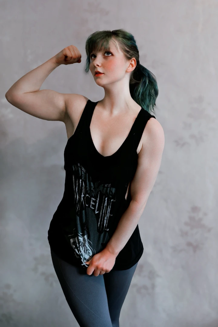 Nude flexing videos coming soon 